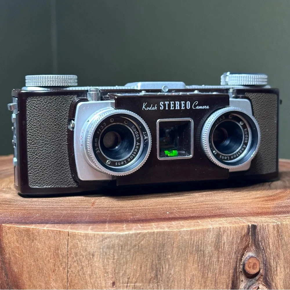 Kodak Stereo 35mm Film Camera - Tested - w/ Original Case & Lens Covers